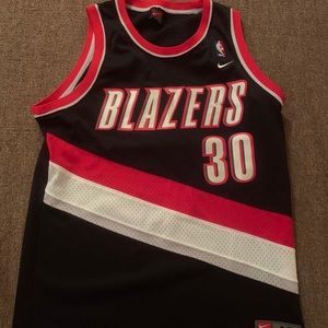 MENS medium Rasheed Wallace Portland Jersey